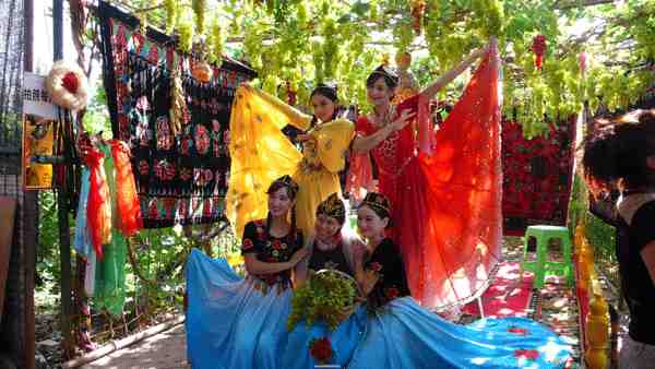 新疆租车-新疆旅游