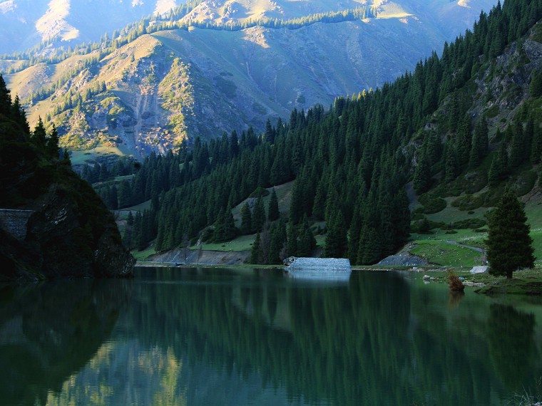 ��ɽ��Ͽ��