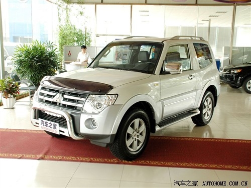 汽车之家 三菱(进口) 帕杰罗(进口) 08款 3.8 三门gls 炫酷版
