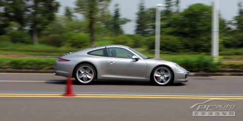 911 911